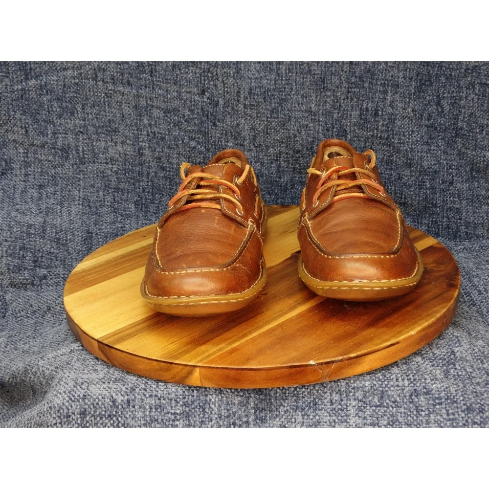 Born Mens 9 EU 42.5 Brown Leather Boat Shoes Moc Toe 3 Eye Deck Loafers MG056